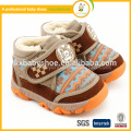 2015 Algodão Tecido Oferta Especial Alinhador e Loop (velcro) Unisex Tpr Shoes Primeiro Walker Chaussure Enfant Lovely Winter Baby